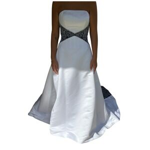 Alfred Angelo Strapless White Navy Blue Embroidered Satin Wedding Dress Gown